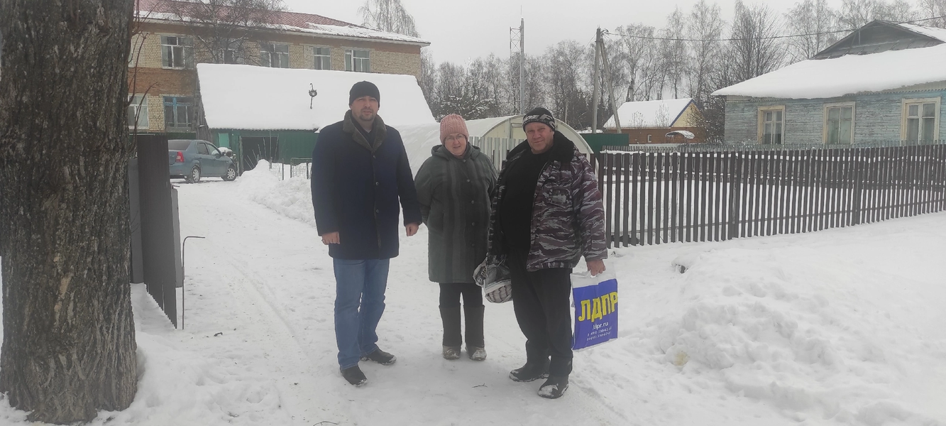 Рабочие поездки по районам продолжаются!