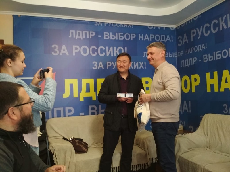 В штабе Камчатского регионального отделения ЛДПР состоялся внеочередной депутатский прием