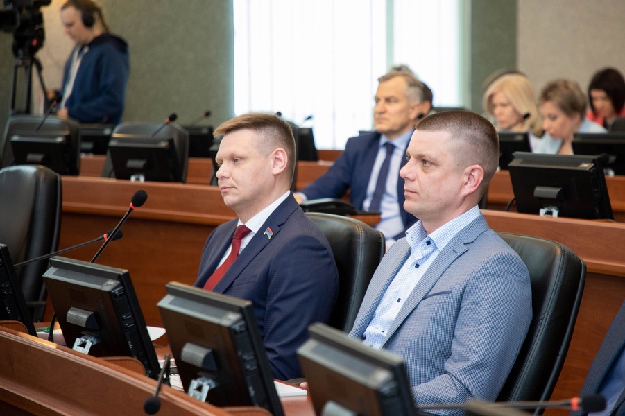 В Республике Карелия ЛДПР предлагает бесплатно выдавать землю семьям после 10 лет брака