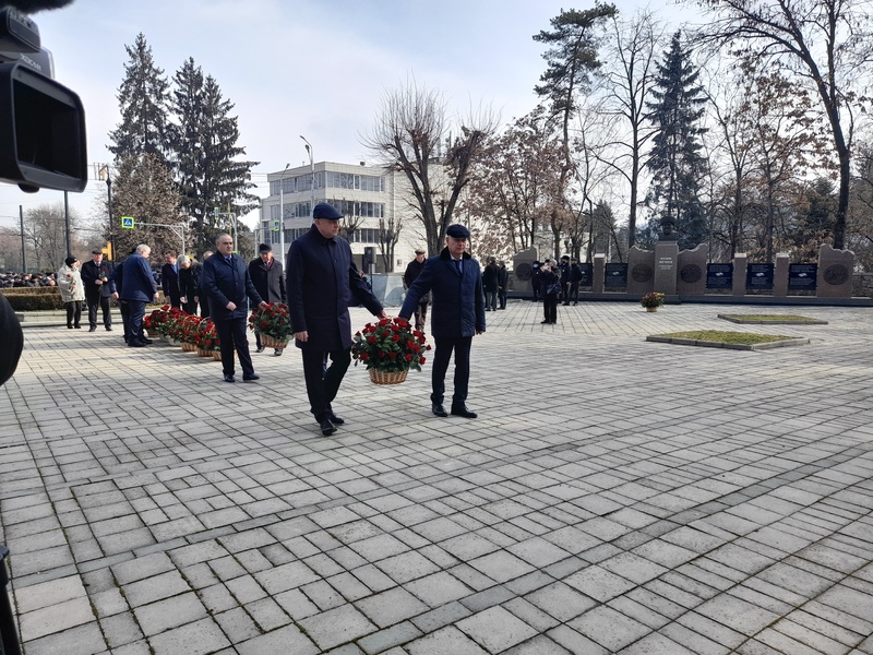 В Нальчике прошли траурные мероприятия