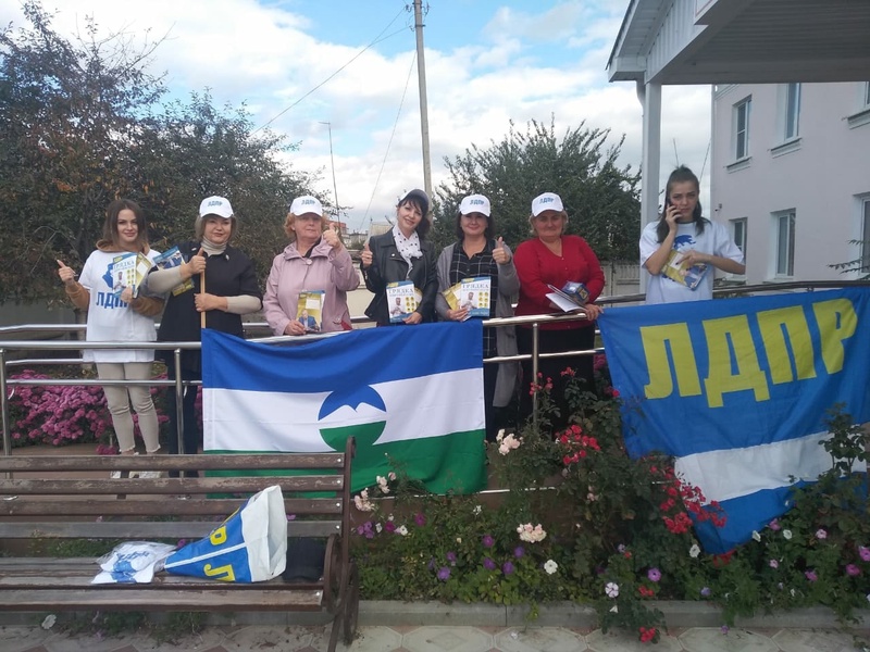 В Кабардино-Балкарии продолжается общероссийский прием в ЛДПР