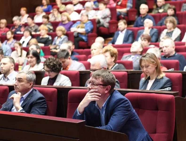 Заседание городской Коллегии рассказали, как обновится Заводской район Новокузнецка