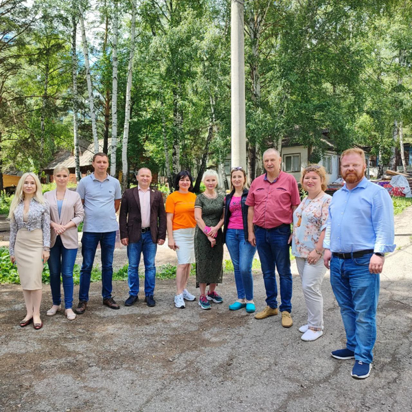 Партийцы помогли приюту для бездомных животных «Шанс на жизнь» в  КуZбассе