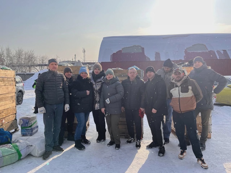 Представители ЛДПР в Кузбассе отправили гуманитарную помощь для военного госпиталя 