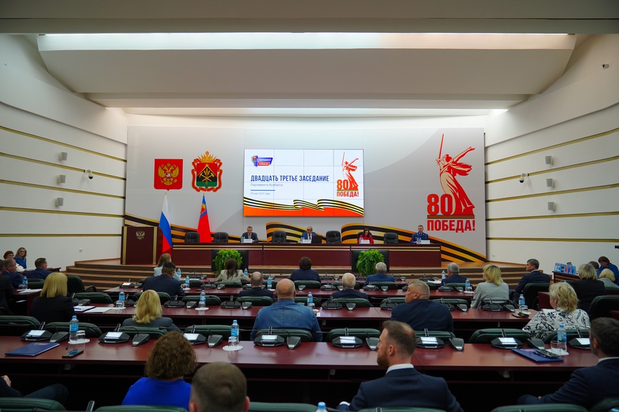 Внесены изменения в региональные законы о добровольчестве и волонтерстве 