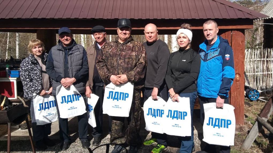 ЛДПР поздравляет с Днём пожарной охраны