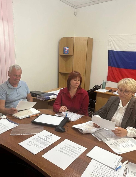 Депутат Елена Филипчук провела приём граждан в Каховском муниципальном округе