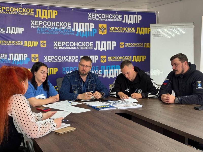 Приём граждан: депутаты Херсонщины работают на благо региона