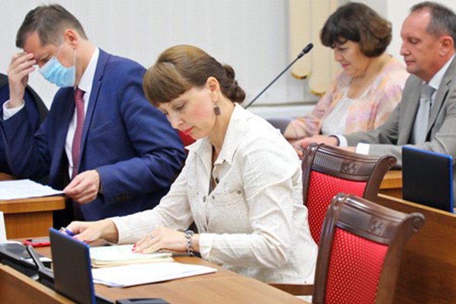 ЛДПР предложила уменьшить транспортный налог для некоторых категорий граждан