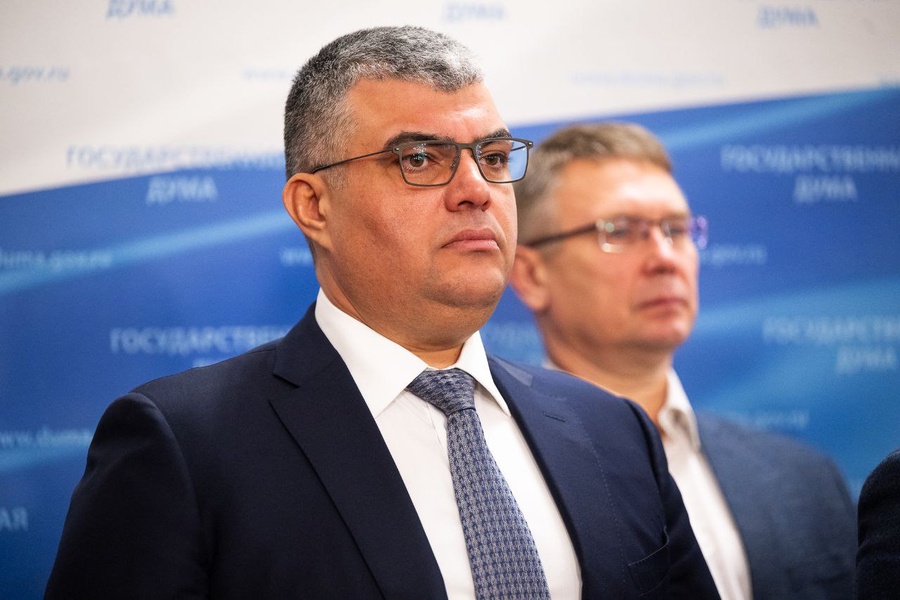 ЛДПР предложила штрафовать за ношение поддельных госнаград