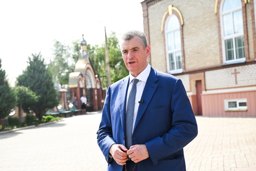 Леонид Слуцкий посетил Мариуполь