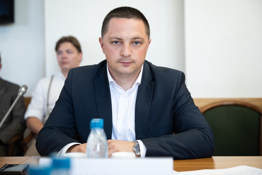 Ипотека для многодетных должна стать доступнее, считает Дмитрий Новиков