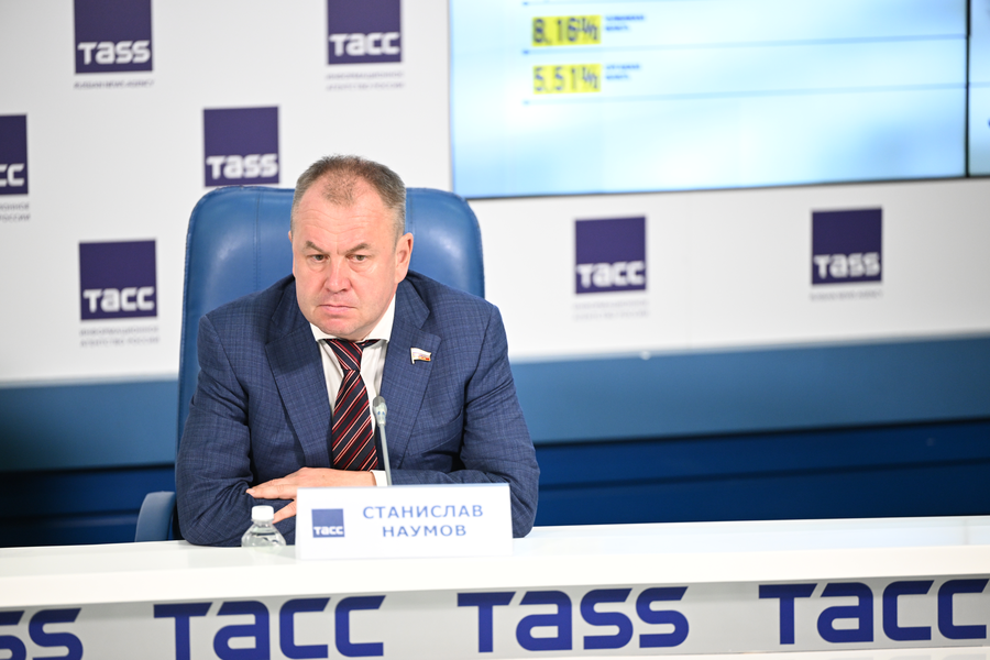 Станислав Наумов: локализация автомобилей такси не должна давать преференций