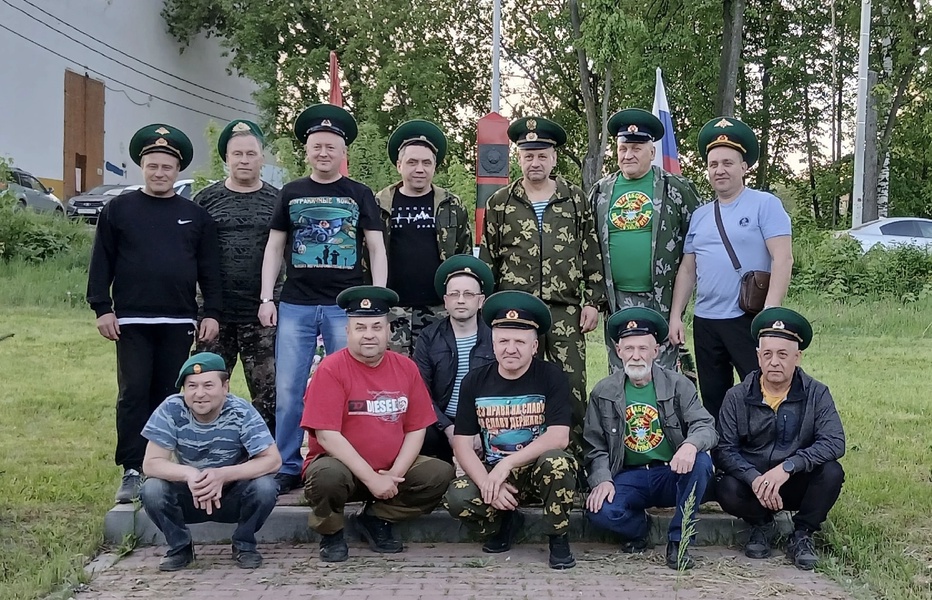 ЛДПР отметила День пограничника вместе с шарьинскими ветеранами и кадетами