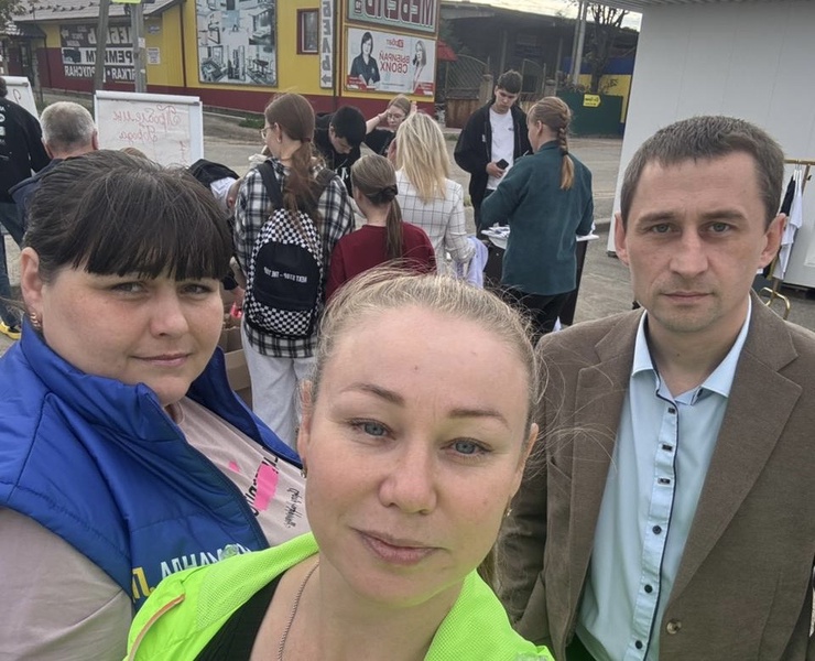 Шарья тепло встретила «Автобус возможностей ЛДПР»