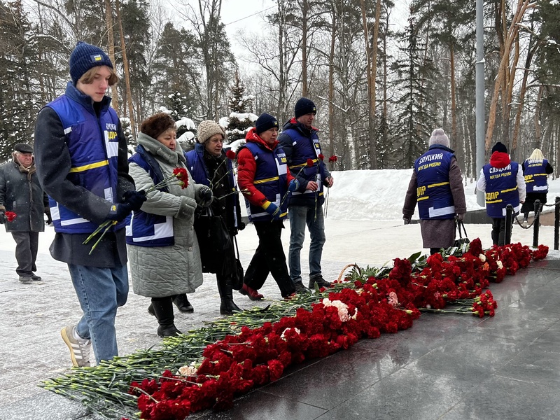 Костромские партийцы почтили память погибших защитников Отечества 