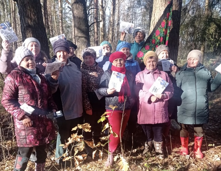 Партийцы поздравили солигаличских ветеранов с Покровом Пресвятой Богородицы