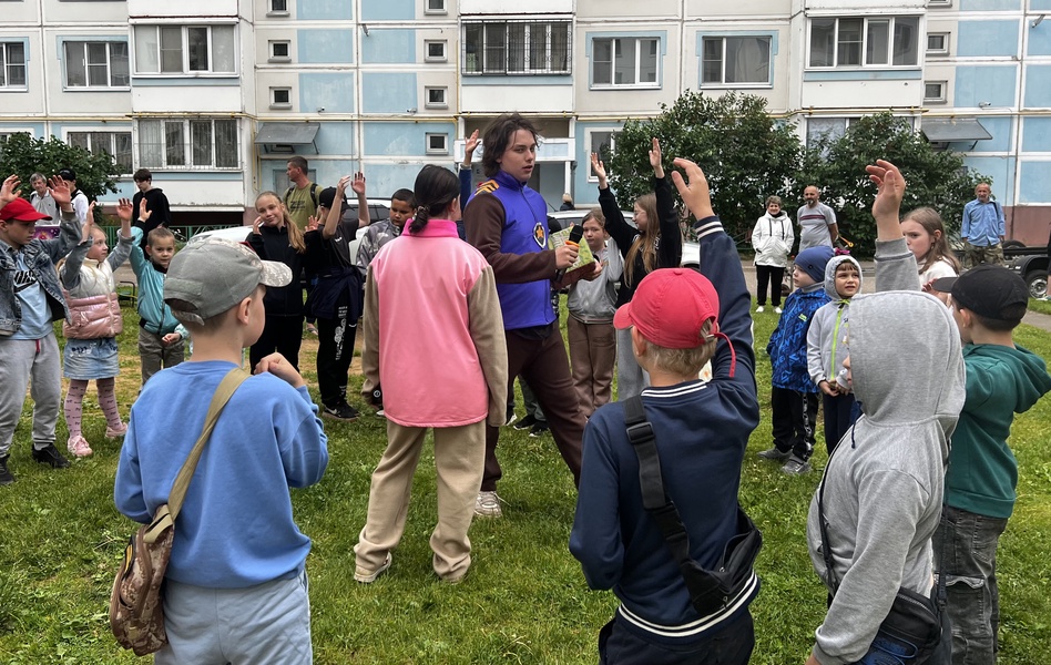 В костромском Заволжье при поддержке ЛДПР прошел яркий и веселый День двора
