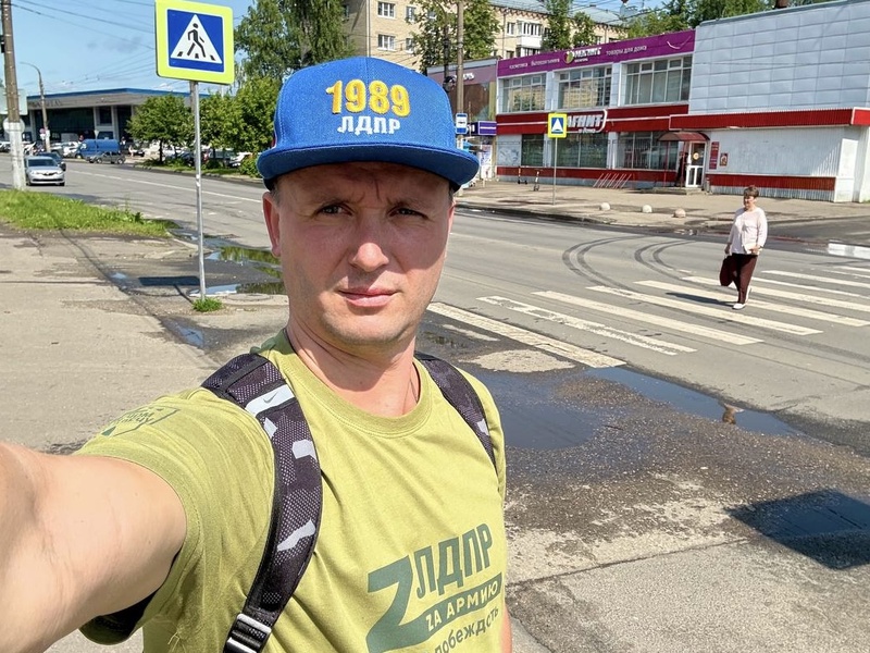 Александр Васильев встал на защиту безопасности пешеходов в костромском Черноречье 