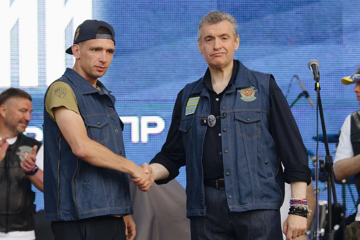 Костромич Алексей Афиногенов – теперь в рядах мотоклуба «Соколы»! 