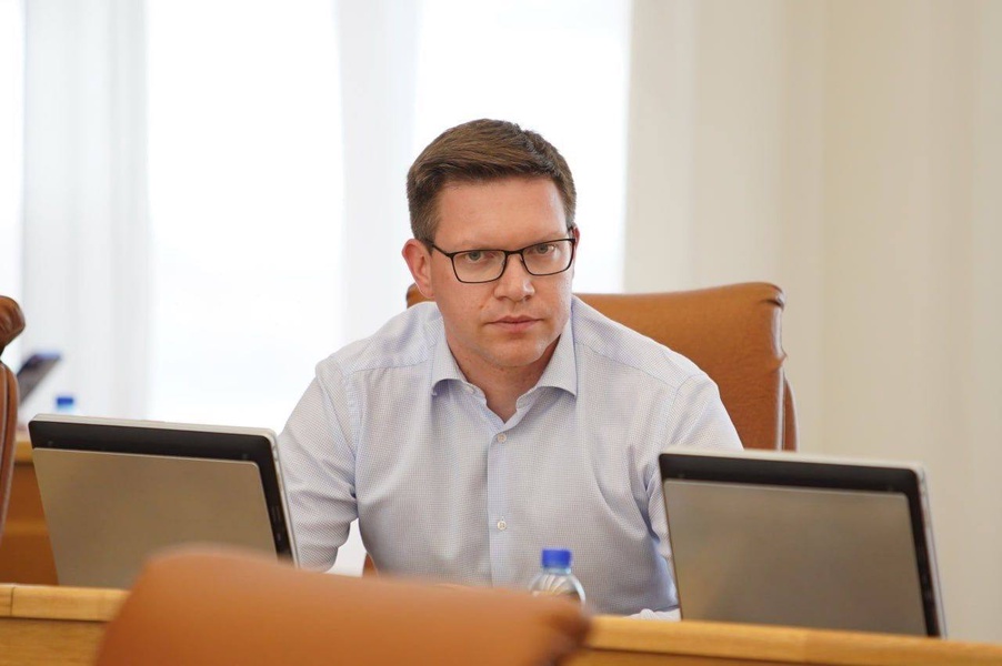 Соседним регионам списали долги — депутат ЛДПР предложил поступить так и в Красноярском крае