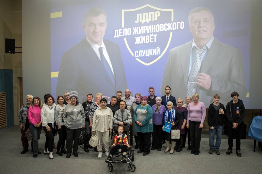 Людям добро приносящие: после просмотра хроник ЛДПР зрители выходили со слезами на глазах