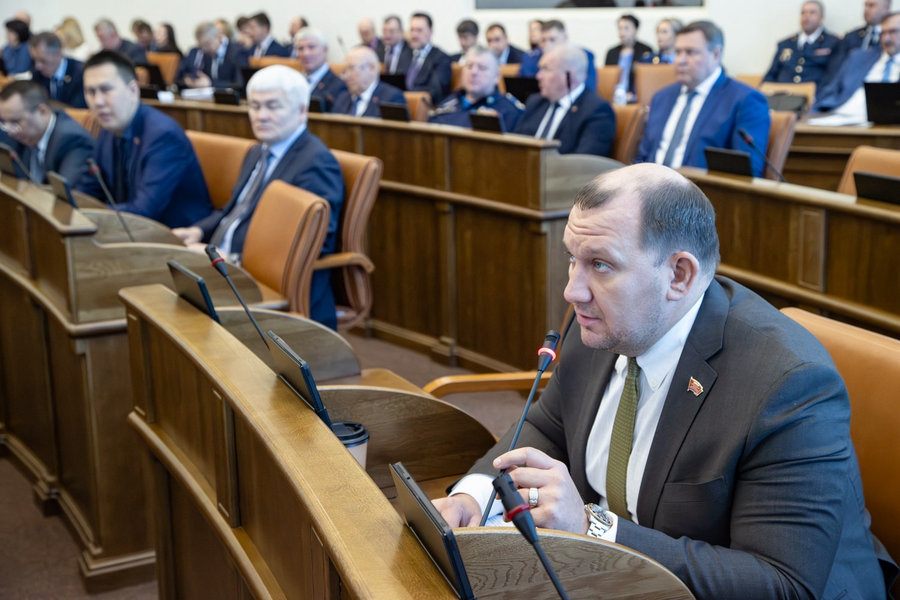 Чиновники после муниципальной реформы останутся, а на реализацию законопроекта могут уйти миллиарды
