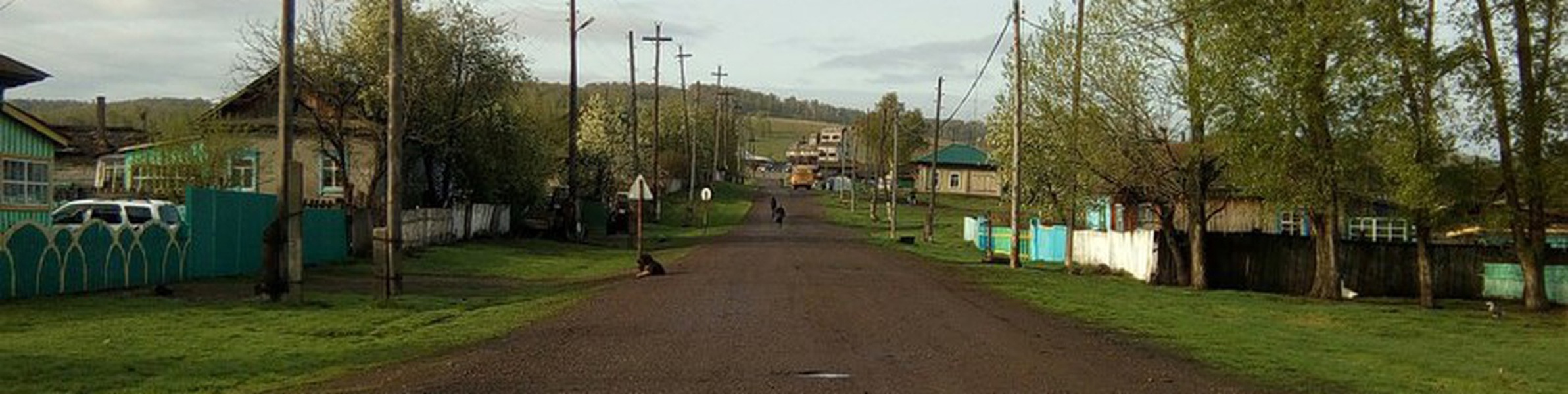 Помощь односельчанам в русской деревне. Куллог Красноярский край. Куллог новосёловского района. Деревня Куллог Новосёловский район Красноярский край. Красноярский край Новоселовский район деревня черная кома.