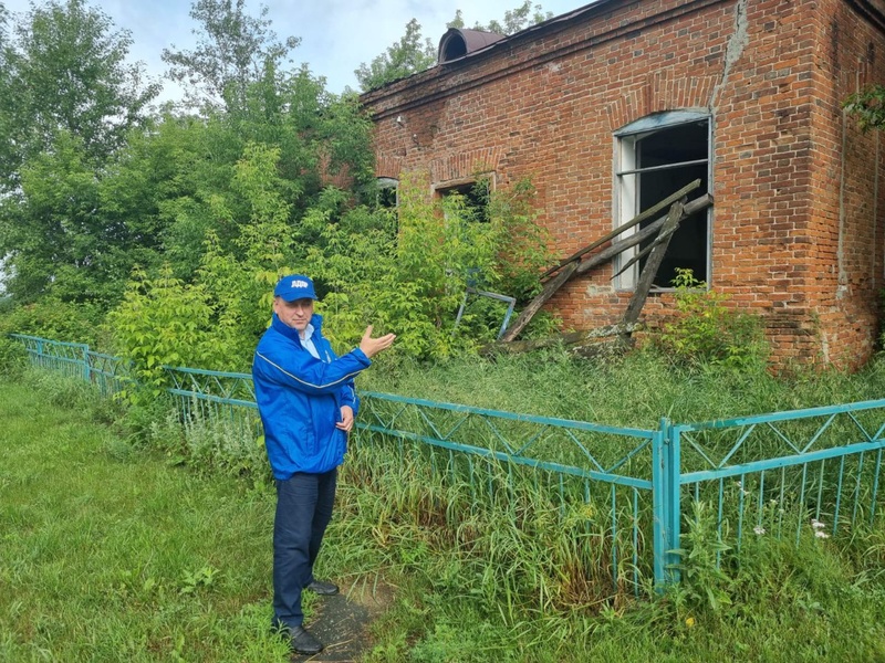 Шадринское местное отделение ЛДПР защищает школу в селе Коврига от закрытия