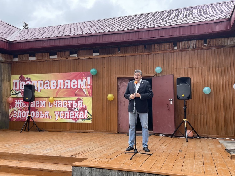 "С настоящим русским размахом!": Руководитель фракции ЛДПР в Курганской облдуме посетил Дни села