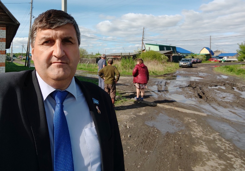ЛДПР в Курганской области провела выездной приём граждан в селе Большое Чаусово