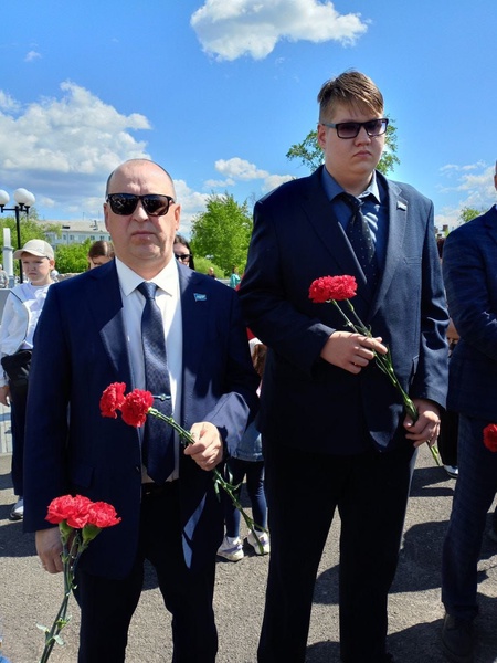 ЛДПР в Курганской области почтила память героев СВО и поддержала семьи Шатровского района