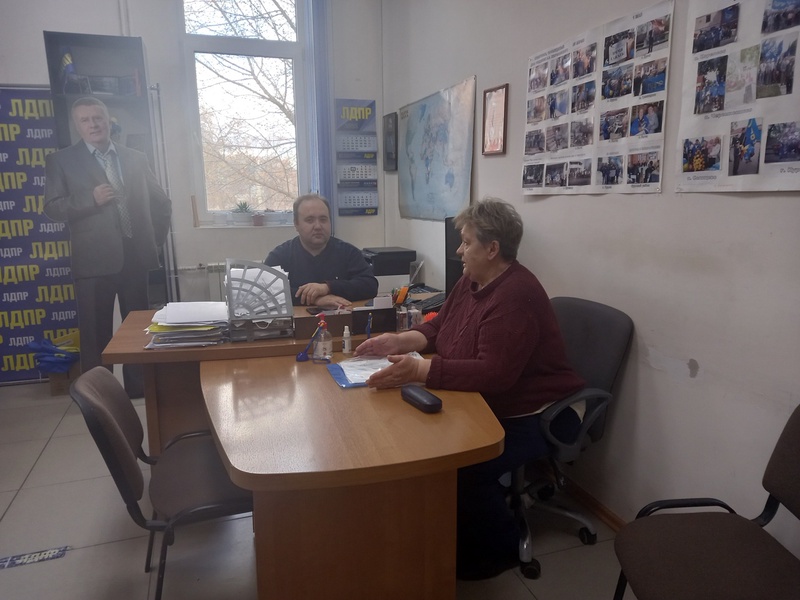 Депутат Курской областной Думы Владимир Федоров провел прием граждан 