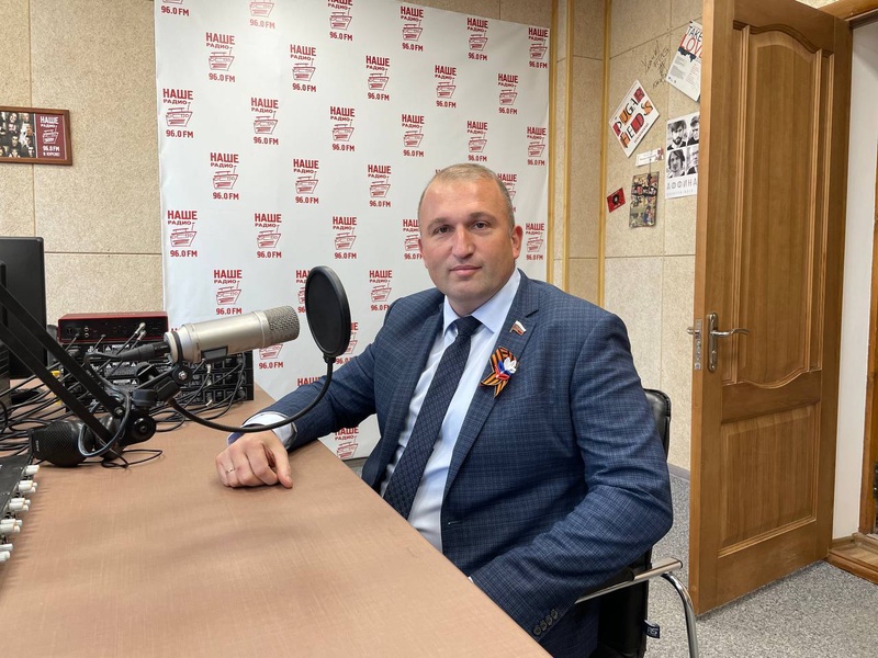 Курские партийцы поздравили коллектив «Наше Радио Курск 96.0 FM» с профессиональным праздником