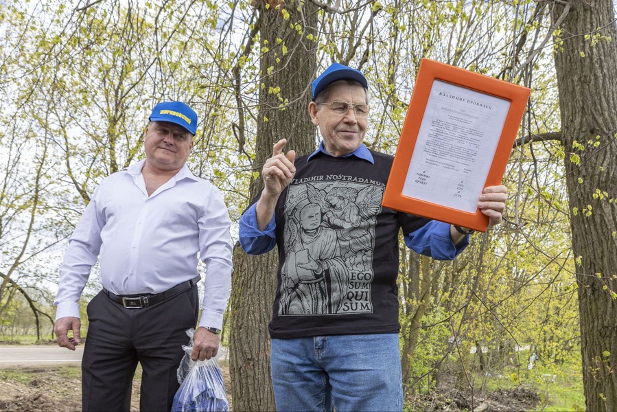 Депутат ЛДПР организовал систему водоснабжения для жителей поселка Володарское