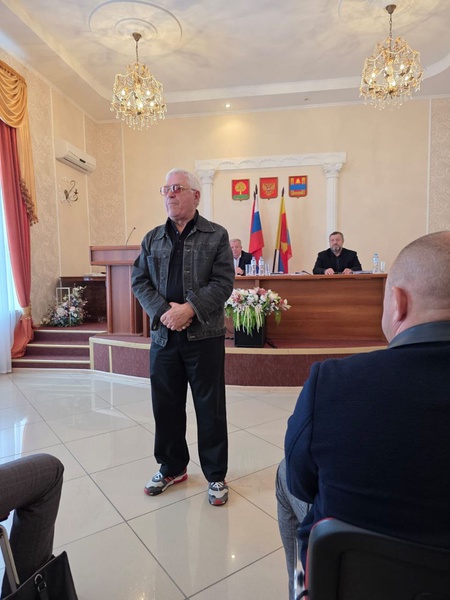 Ветеран ЛДПР Владимир Якунин дал слова напутствия молодым депутатам