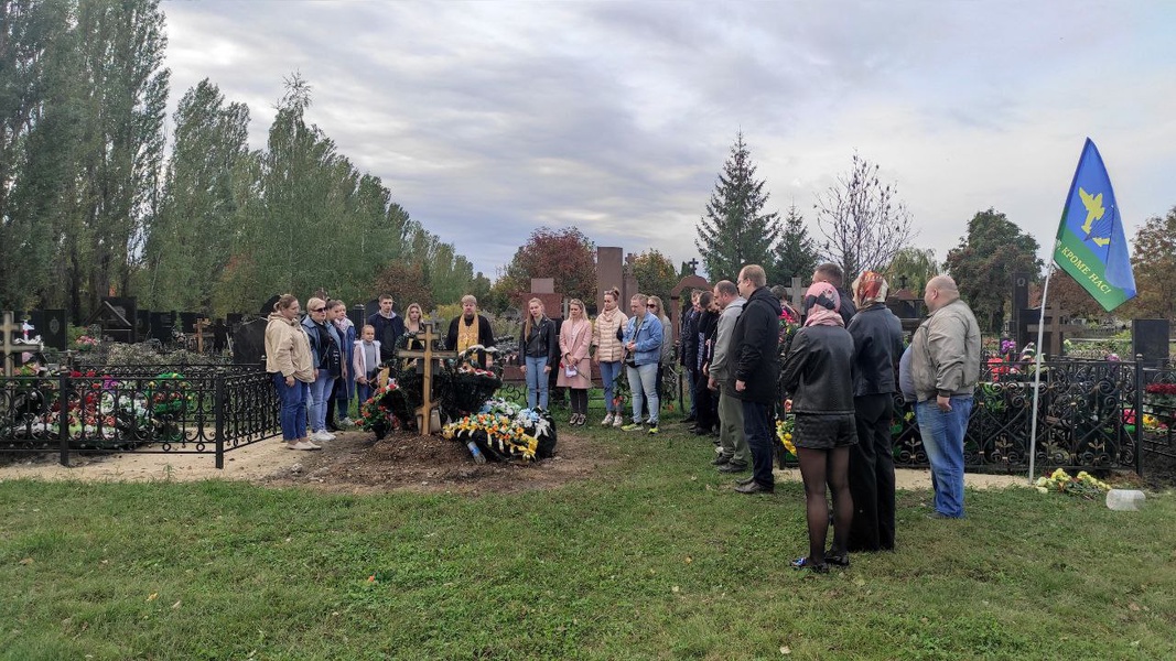 Липецкие партийцы почтили память товарища, погибшего в ходе СВО