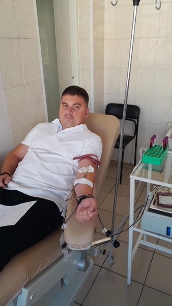 Липецкий депутат стал донором, сдав кровь для нуждающихся