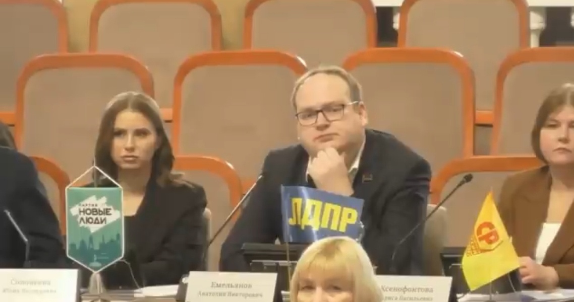 Анатолий Емельянов поднял в областном Совете вопрос по незаконным мигрантам