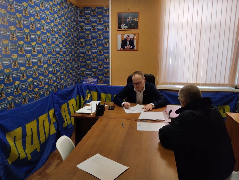 Липчане жалуются депутату от ЛДПР на необходимость дважды подавать показания счетчика горячей воды