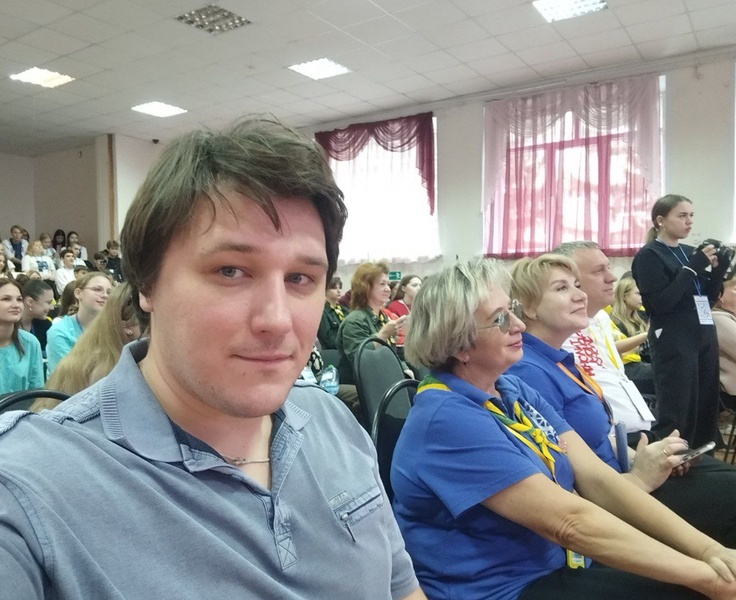 Николай Кургузов принял участие в качестве гостя в политической игре для школьников