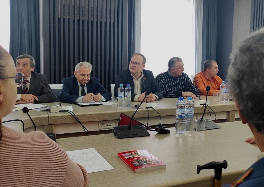 Анатолий Емельянов продолжит добиваться на региональном уровне принятия законопроекта "О детях войны"