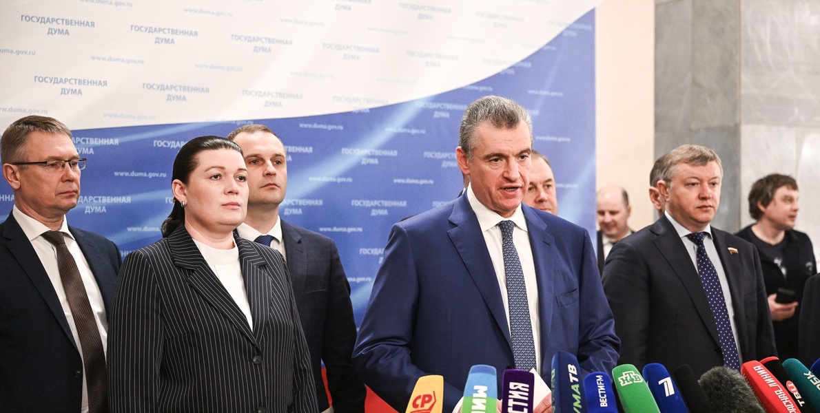 В ЛДПР предложили увеличить штрафы за парковку на тротуарах