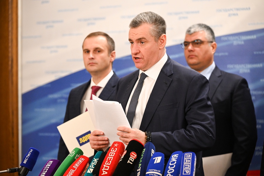 ЛДПР предложила запретить продажу подросткам любой пневматики