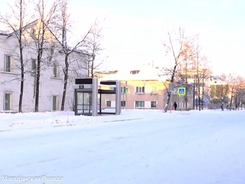 Утепление автобусных остановок в Сусумане: шаг к комфортной городской среде