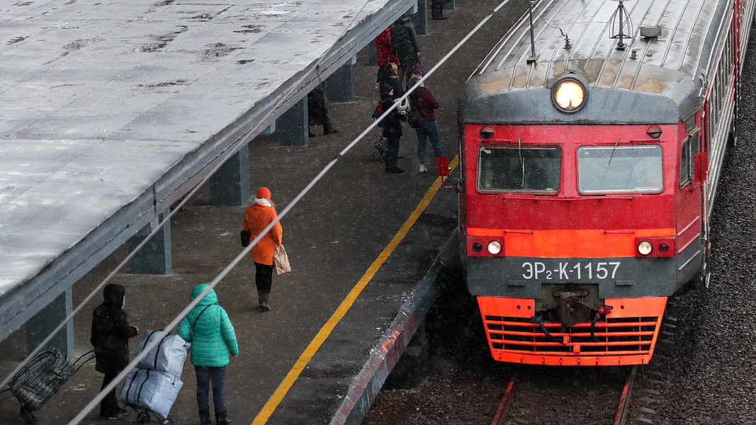 Дети в возрасте до семи лет смогут ездить в электричках бесплатно