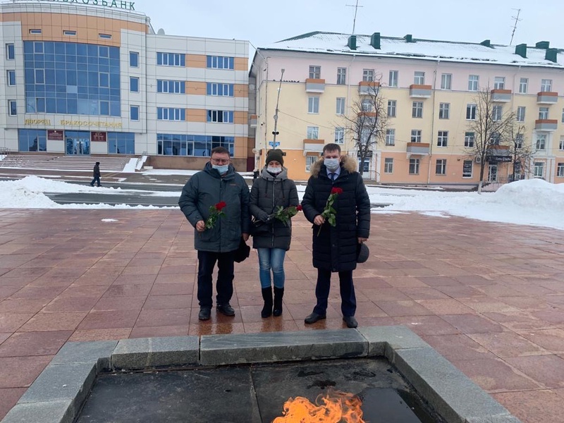 Мордовское региональное отделение ЛДПР почтило память погибших  в ходе спецоперации на Украине