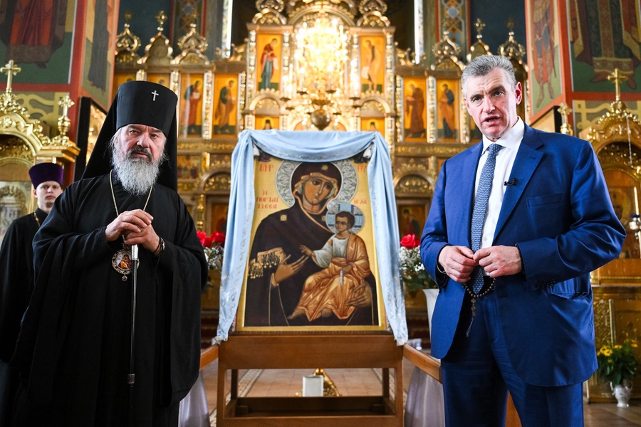 Леонид Слуцкий посетил храм в Мариуполе, восстановленный после атак ВСУ