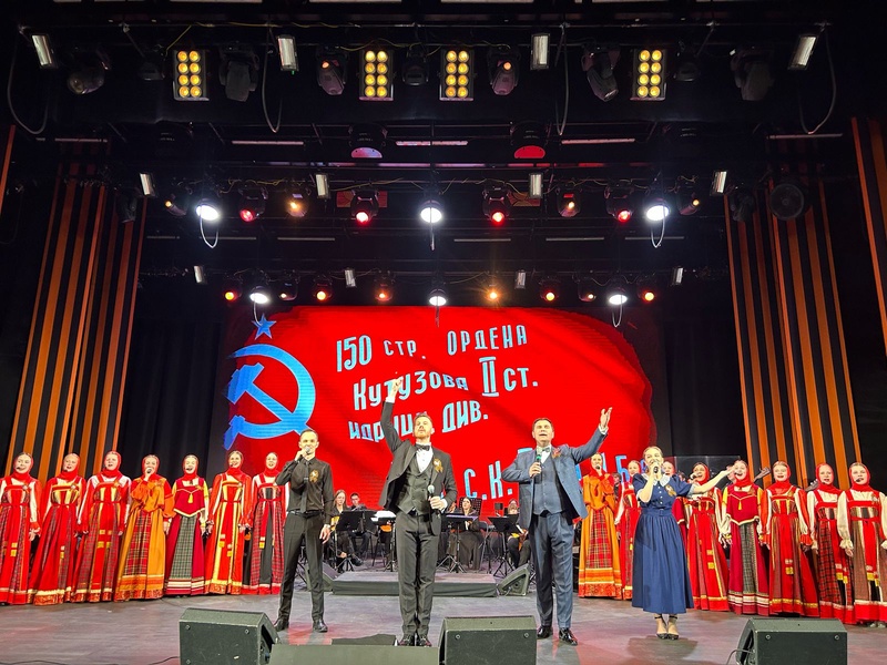 В Нарьян-Маре прозвучали песни Победы в память о великом подвиге