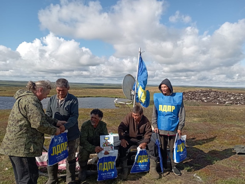 ЛДПР поздравила оленеводов НАО